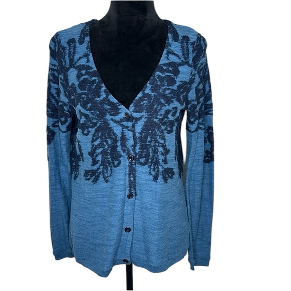 Anthropologie Sweaters - Anthropologie Moth Blue Flora Capped Motif Cardigan Sweater Size Small